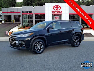 2018 Toyota Highlander LE 5TDBZRFH0JS883189 2018 Toyota Highlander LE
