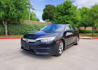 2017 Honda Civic LX 19XFC2F50HE068821 2017 Honda Civic LX