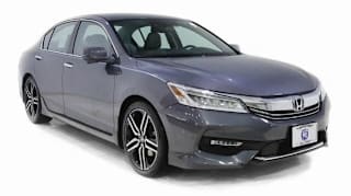 2017 Honda Accord Touring 1HGCR3F90HA015910 2017 Honda Accord Touring