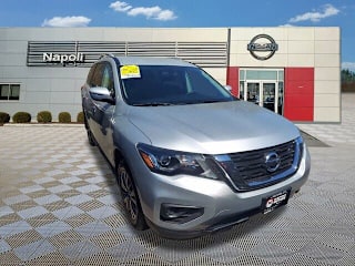 2017 Nissan Pathfinder S 5N1DR2MM2HC910061 2017 Nissan Pathfinder S
