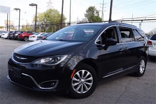 2017 Chrysler Pacifica Touring-L 2C4RC1BG7HR571923 2017 Chrysler Pacifica Touring-L