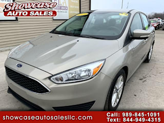 2015 Ford Focus SE 1FADP3F26FL313218 2015 Ford Focus SE