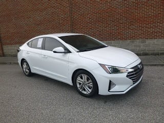 2019 Hyundai Elantra SEL 5NPD84LF4KH492412 2019 Hyundai Elantra SEL