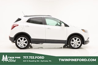 2017 Buick Encore Essence KL4CJGSMXHB156382 2017 Buick Encore Essence