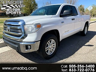2017 Toyota Tundra SR5 5TFUW5F11HX636054 2017 Toyota Tundra SR5
