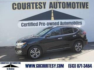 2018 Nissan Rogue 5N1AT2MV9JC811482 2018 Nissan Rogue