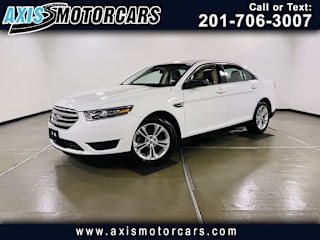 2017 Ford Taurus 1FAHP2D85HG112182 2017 Ford Taurus