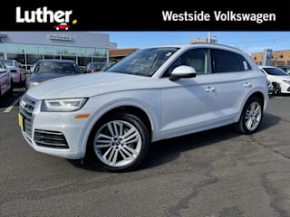 2020 Audi Q5 2.0T quattro Premium Plus WA1BNAFY2L2038815 2020 Audi Q5 2.0T quattro Premium Plus