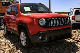 2018 Jeep Renegade Latitude ZACCJBBB4JPH74302 2018 Jeep Renegade Latitude