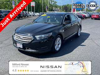 2017 Ford Taurus SEL 1FAHP2H84HG126259 2017 Ford Taurus SEL