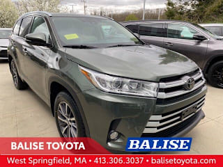 2018 Toyota Highlander XLE 5TDJZRFH8JS872453 2018 Toyota Highlander XLE