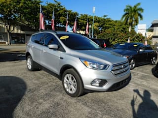 2018 Ford Escape SE 1FMCU9G96JUB49142 2018 Ford Escape SE