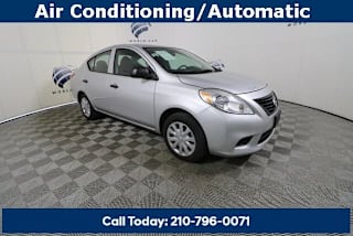 2014 Nissan Versa 1.6 S Plus 3N1CN7AP0EL850954 2014 Nissan Versa 1.6 S Plus