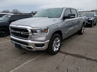 2019 Ram Pickup 1500 1C6SRFMT6KN533568 2019 Ram Pickup 1500