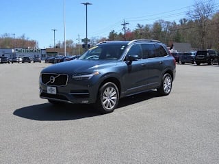2018 Volvo XC90 T5 Momentum 5-Passenger YV4102XKXJ1352924 2018 Volvo XC90 T5 Momentum 5-Passenger