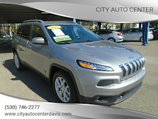 2017 Jeep Cherokee Latitude 1C4PJLCBXHW543147 2017 Jeep Cherokee Latitude