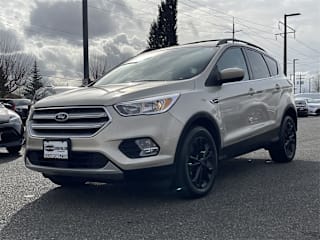 2018 Ford Escape SE 1FMCU9GD7JUD08108 2018 Ford Escape SE