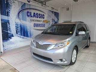 2016 Toyota Sienna XLE 8-Passenger 5TDYK3DC0GS712776 2016 Toyota Sienna XLE 8-Passenger