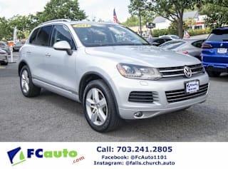 2011 Volkswagen Touareg TDI Executive WVGFK9BP1BD001832 2011 Volkswagen Touareg TDI Executive