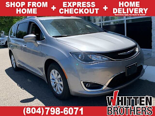 2018 Chrysler Pacifica Touring L 2C4RC1BG7JR124000 2018 Chrysler Pacifica Touring L