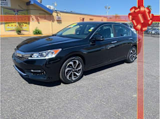 2017 Honda Accord 1HGCR2F76HA053344 2017 Honda Accord