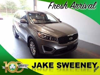 2018 Kia Sorento LX 5XYPGDA38JG424113 2018 Kia Sorento LX