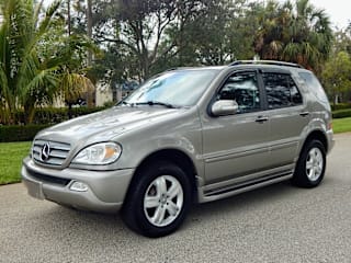 2005 Mercedes-Benz M-Class ML 500 4JGAB75E85A528944 2005 Mercedes-Benz M-Class ML 500