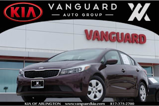 2018 Kia Forte LX 3KPFK4A76JE233042 2018 Kia Forte LX