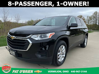 2019 Chevrolet Traverse LS 1GNERFKW7KJ232762 2019 Chevrolet Traverse LS