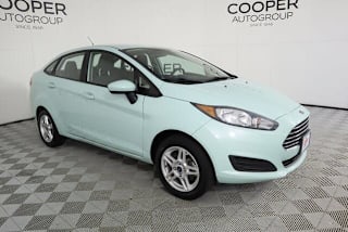 2018 Ford Fiesta 3FADP4BJ0JM128303 2018 Ford Fiesta