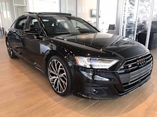 2021 Audi S8 4.0T quattro WAU8SAF82MN011751 2021 Audi S8 4.0T quattro