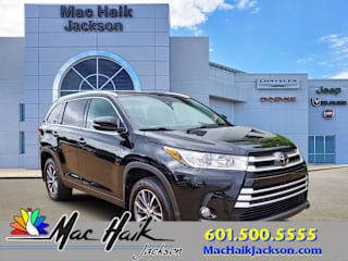 2019 Toyota Highlander XLE 5TDKZRFH5KS559141 2019 Toyota Highlander XLE