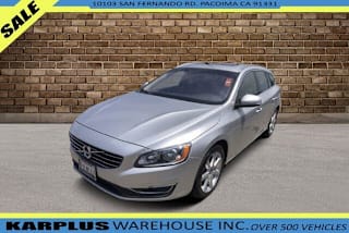 2017 Volvo V60 T5 Premier YV140MEK9H1372844 2017 Volvo V60 T5 Premier
