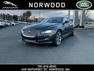 2019 Jaguar XJL Portfolio SAJWJ2GD1K8W21216 2019 Jaguar XJL Portfolio