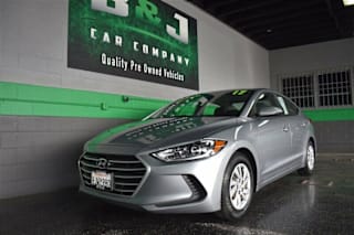 2017 Hyundai Elantra SE 5NPD74LF6HH087535 2017 Hyundai Elantra SE