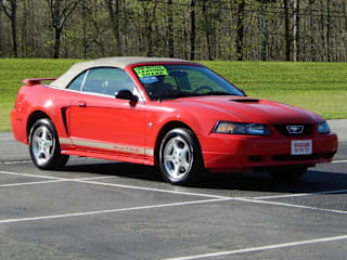 2002 Ford Mustang 1FAFP44472F166077 2002 Ford Mustang