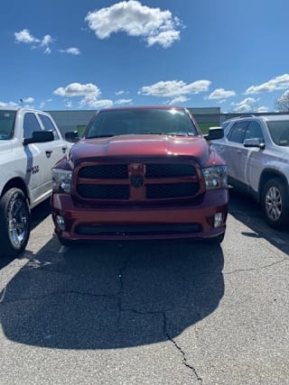 2018 Ram Pickup 1500 1C6RR6KG7JS285643 2018 Ram Pickup 1500
