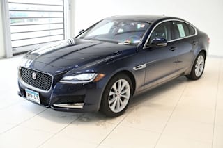 2018 Jaguar XF 25t Premium SAJBJ4FX4JCY55352 2018 Jaguar XF 25t Premium