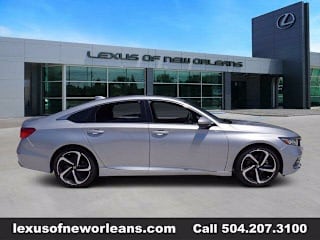 2018 Honda Accord Sport 1HGCV2F3XJA015212 2018 Honda Accord Sport