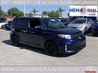 2014 Scion xB Base JTLZE4FE0EJ057016 2014 Scion xB Base