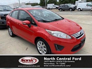 2013 Ford Fiesta SE 3FADP4BJ0DM144196 2013 Ford Fiesta SE