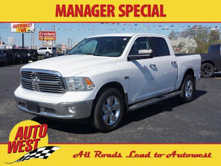 2017 Ram Pickup 1500 SLT 1C6RR7LTXHS638680 2017 Ram Pickup 1500 SLT