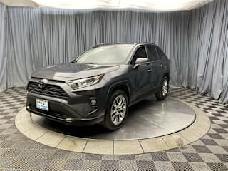 2019 Toyota RAV4 XLE Premium JTMA1RFV0KD009236 2019 Toyota RAV4 XLE Premium