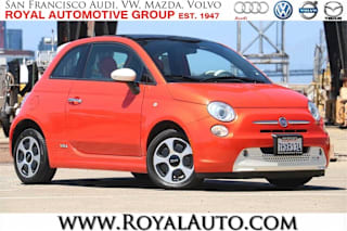 2015 FIAT 500e Base 3C3CFFGE5FT561696 2015 FIAT 500e Base