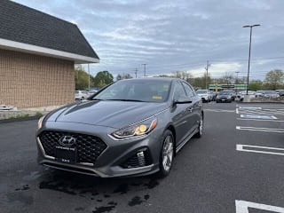 2018 Hyundai Sonata Sport 5NPE34AF5JH698195 2018 Hyundai Sonata Sport