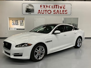 2019 Jaguar XJ R-Sport SAJWA1C74K8W19504 2019 Jaguar XJ R-Sport