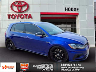 2019 Volkswagen Golf R w/DCC and Navigation WVWVA7AU0KW230022 2019 Volkswagen Golf R w/DCC and Navigation