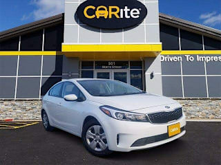 2018 Kia Forte 3KPFL4A72JE182281 2018 Kia Forte