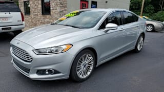 2014 Ford Fusion SE Sedan 4D 3FA6P0T94ER280261 2014 Ford Fusion SE Sedan 4D