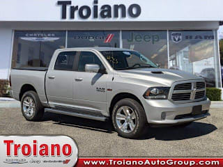 2017 Ram Pickup 1500 Sport 1C6RR7MTXHS626091 2017 Ram Pickup 1500 Sport